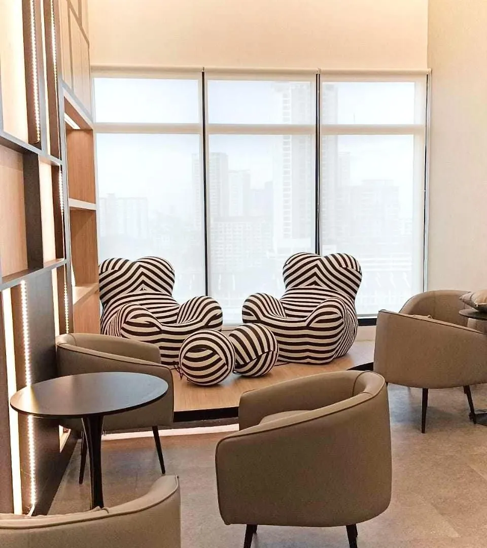 Apartment Romantic Sea View Room @ Urban Suites, Jelutong Malaysia